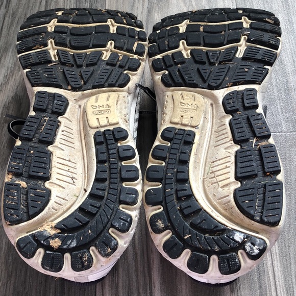 Men’s Brooks Ghost 12 Running Shoes - Picture 6 of 8